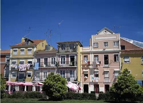 Portugal's Unusual Curtain Arrangement: Drawn Outside the Window